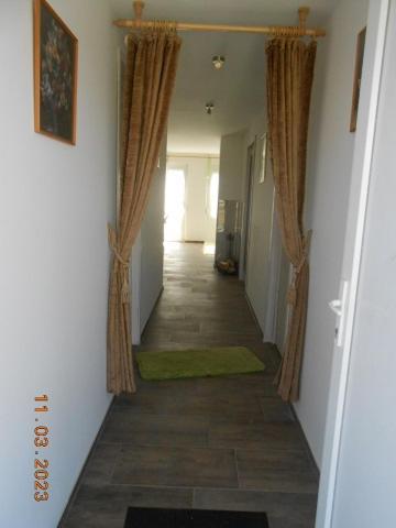 Bei Hanna Apartment Enying Exterior foto